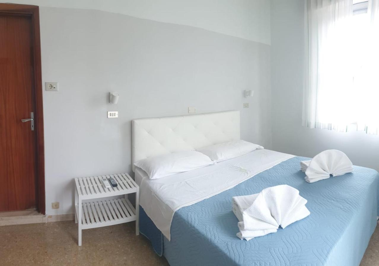 Hotel Alfa Anche In All Inclusive Rimini Exterior photo